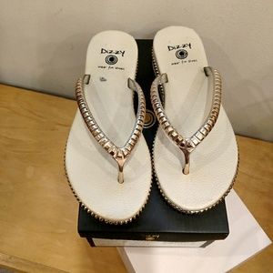 Dizzy Ripples wedge Sandals